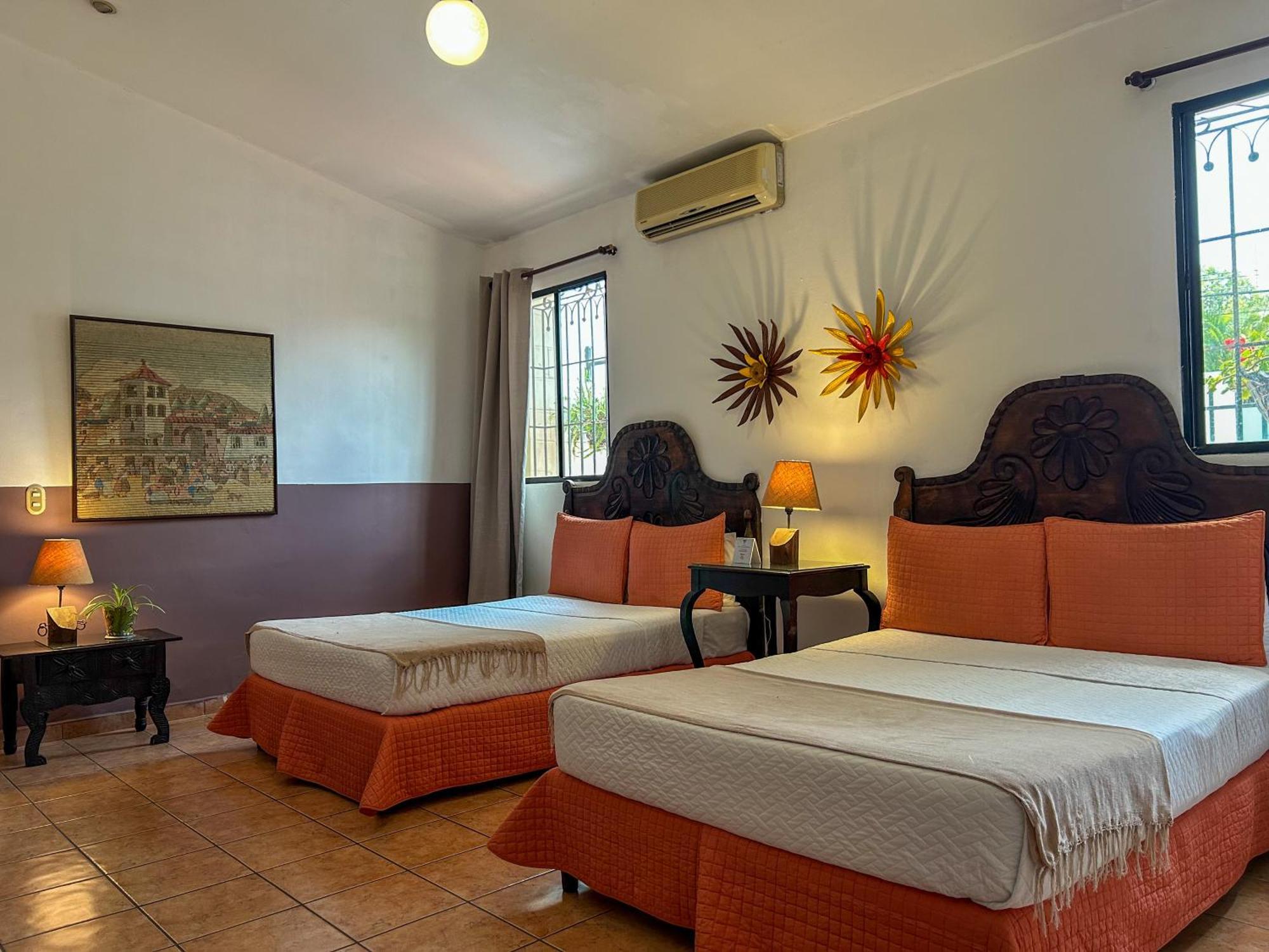 Hotel La Posada Del Angel Сан-Сальвадор Экстерьер фото